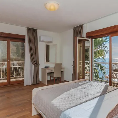 Pietra Mare Petrovac