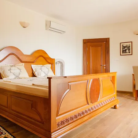Pietra Mare Petrovac