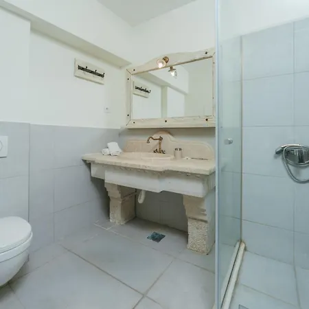 Pietra Mare Motel 4*