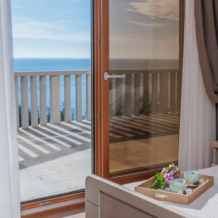 Pietra Mare 4*
