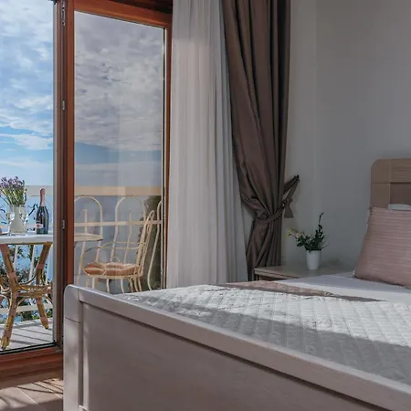Pietra Mare 4*
