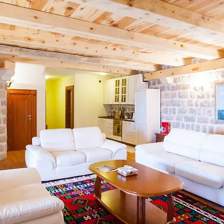 Pietra Mare 4*